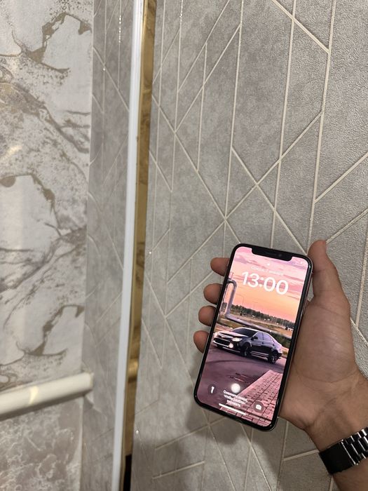 iPhone X продается идеальном состоянии