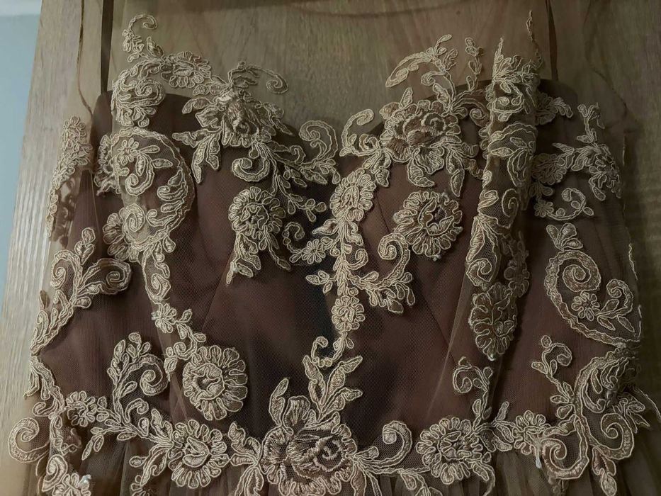 Rochie elegantă Ștefania Caragea M, stare impecabilă !