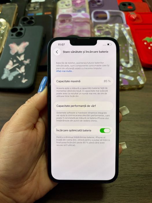 Vând iPhone 13 – 128 GB | Baterie 85%