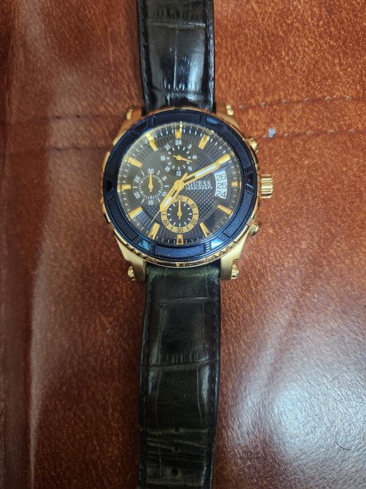 Ceas Guess w0673G3