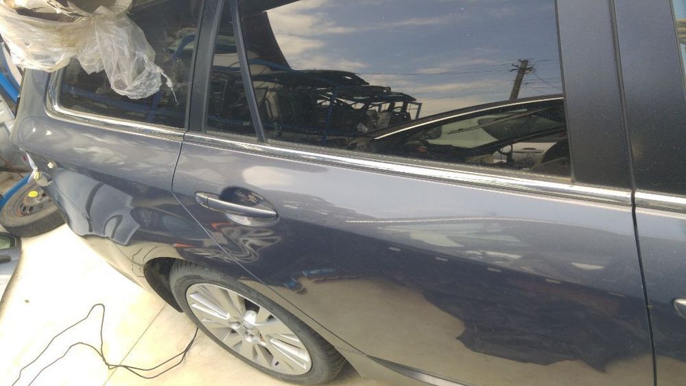 usa dreapta spate mazda 6 2009 combi dupa 2008