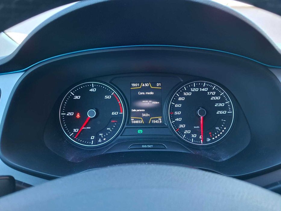 SEAT Leon 1.6 TDI Facelift – DSG 7+1 – 115 CP – 147.000 km