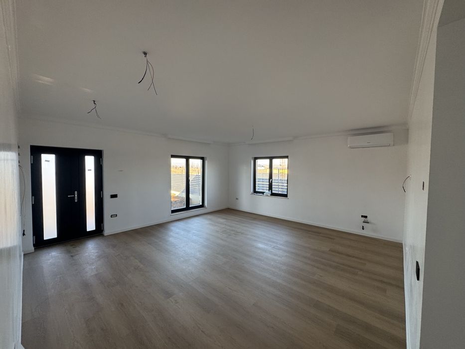 SMARALD RESIDENCE -casa 3 camere