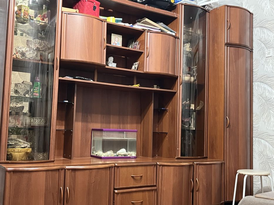 Стенка  в гостиную