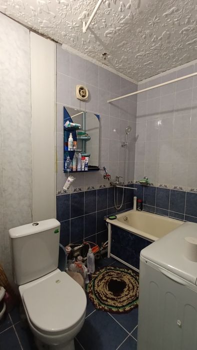 Продам 2-ком., Корчагина, 194 на 4 эт