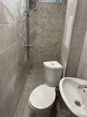 Дава се под наем Четиристаен апартамент в София, Център - 140 кв.м за 1250 € - Снимка #2