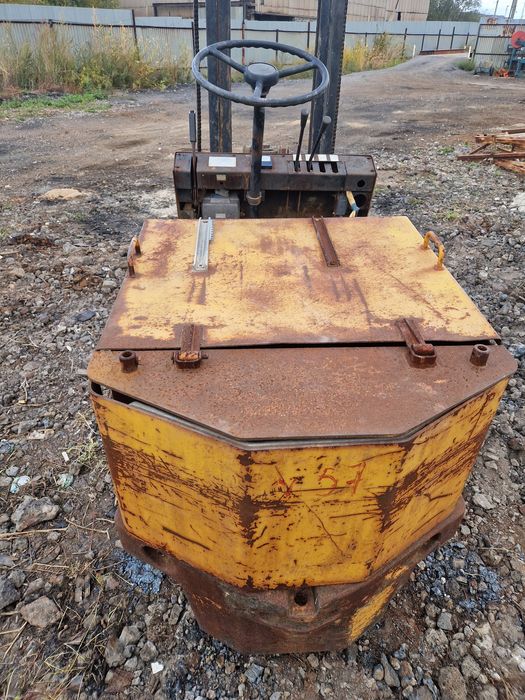 Продам электро погрузчик