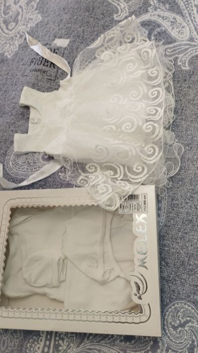 Продается комплект для девочки