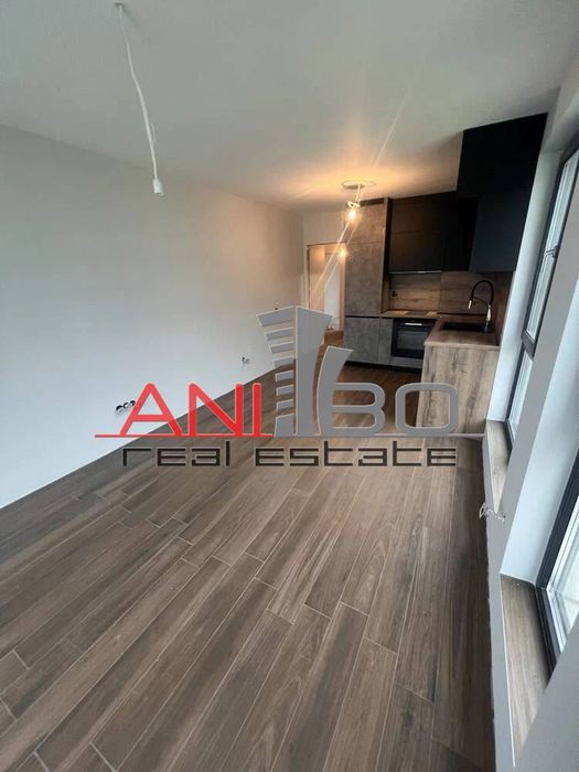 Продава се Двустаен апартамент в Варна, м-т Св. Никола - 70 кв.м за 2429 €/кв.м - Снимка #3