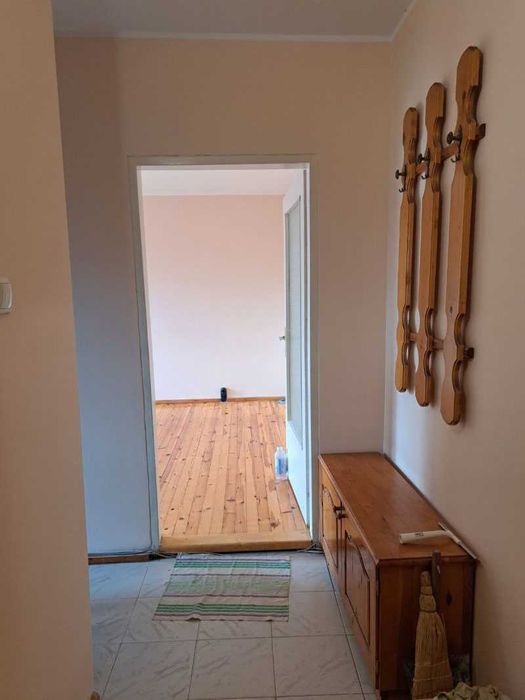 Двустаен ап. под наем в кв. Люлин 5