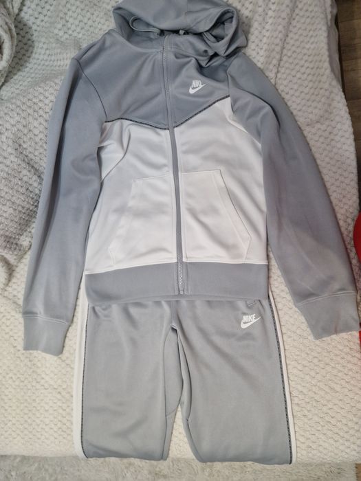 Trening Nike marimea xs