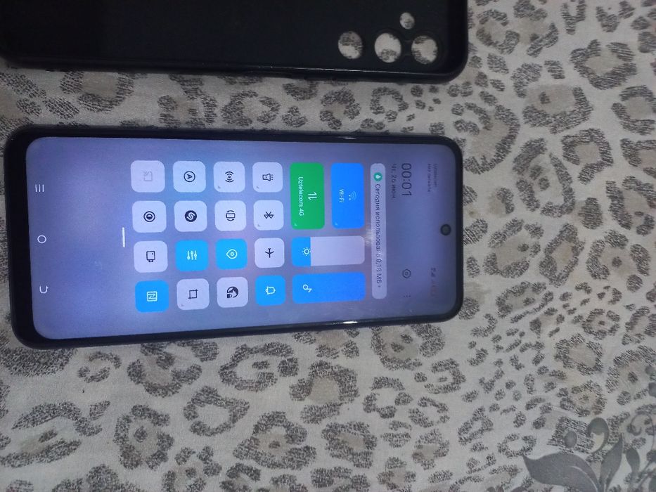 Tecno pova 4 128gb 8+5 operativ