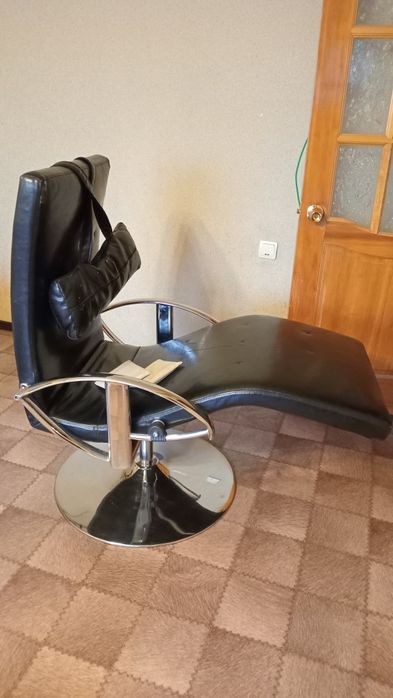 Продам кресло б/у