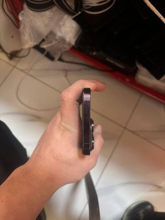 Продам iPhone 14 pro max