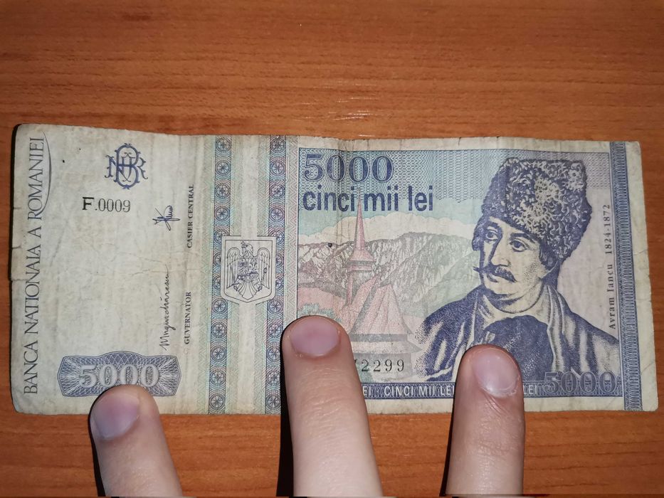 Bancnota 2000 de lei eclipsa, Brâncuși 500 lei 1992,Eminescu, colectie