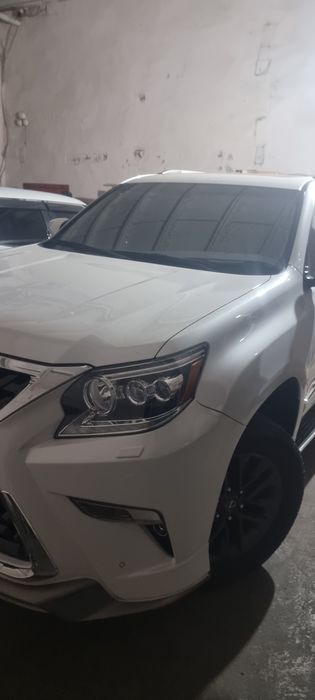 Lexus 460 продаётся