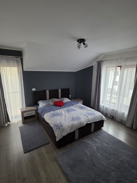 Proprietar vand casa individuala cu 4 camere si teren 820mp Dumbravita