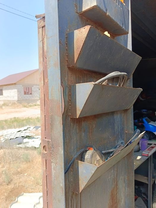 Продам металлический гараж.