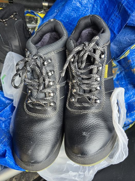 Ботинки рабочие с железным носом (Safety boots) 41 размер