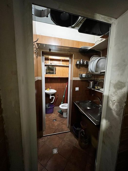 Готов кулинарен магазин в Лозенец – 65 кв.м, оборудван, топ улица