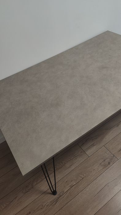 Продам хороший стол