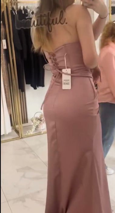 Rochie eveniment satin roz pudra