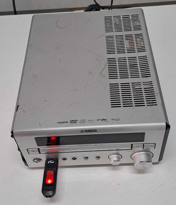 Yamaha DRX 730 amplificator all in one receiver HDMI USB Mp3 dvd