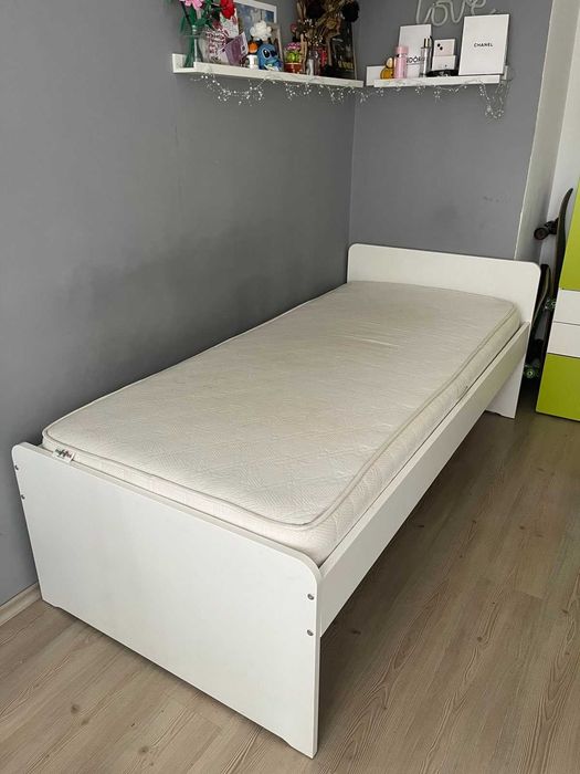 Детски гардероб и легло с матрак Ikea