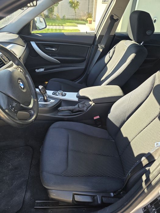 BMW Seria 3 320 F30