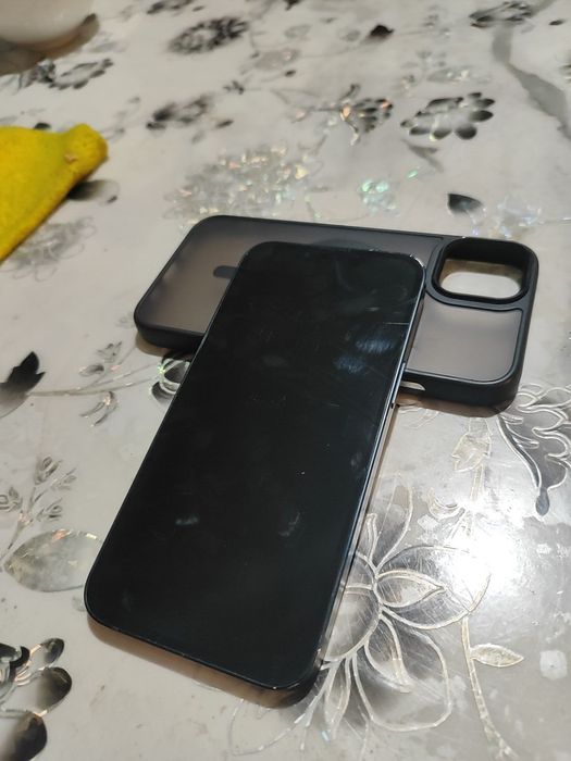 iPhone 13 сатылады