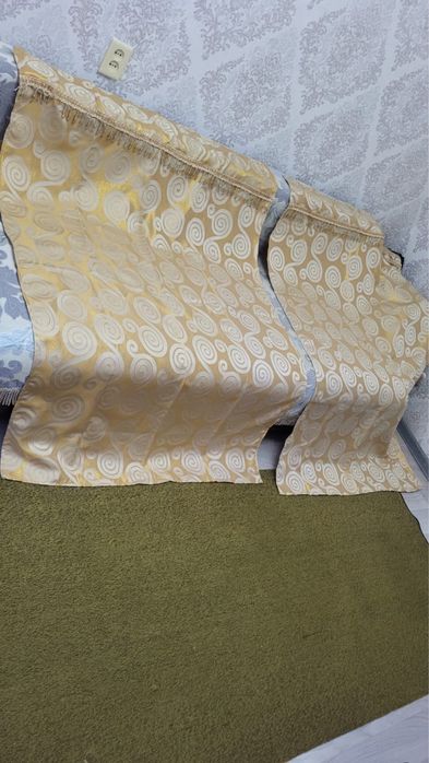 Короткие шторы на окна с ламбрекеном