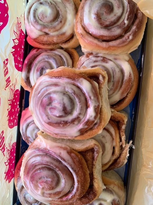 Синнабон корицой с кремом.