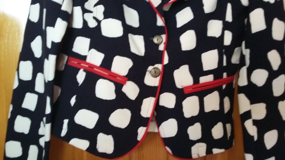 Сако Есен/Пролет с Елегантна Кройка и Декорации! НОВО!