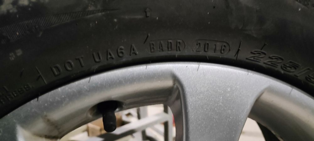 Гума с джанта за BMW