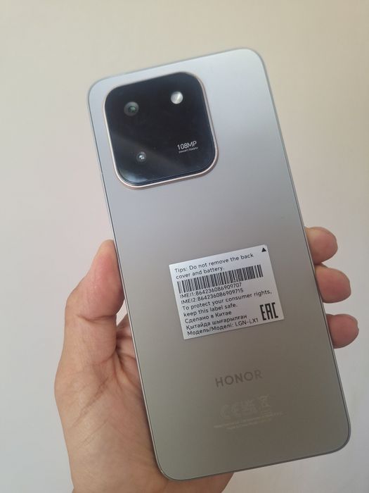 Продам HONOR X7d на