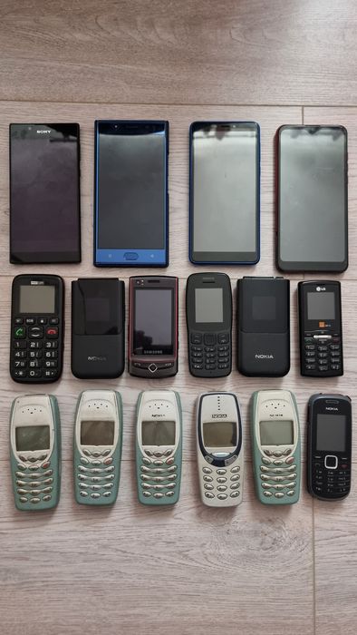 Lot Telefoane multe modele, ieftin