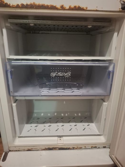 Холодильник в рабочем состоянии