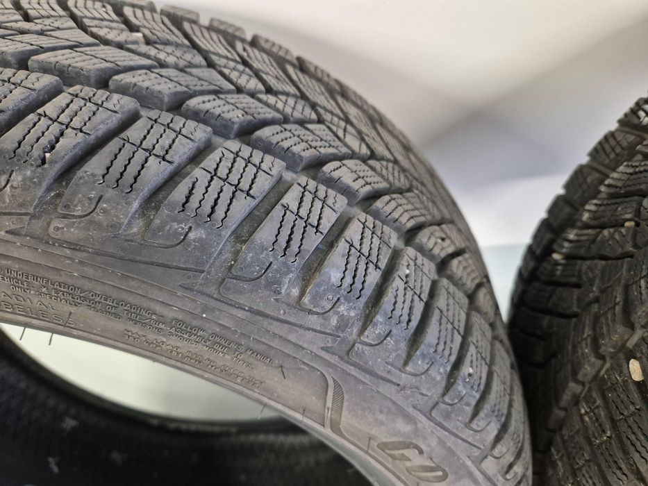 Зимни гуми Goodyear