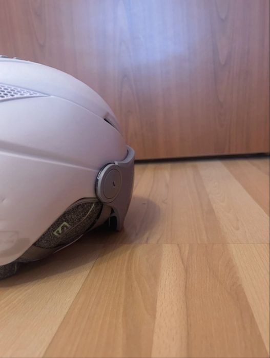 Cască Salomon albă – mărimea S – stare foarte bună