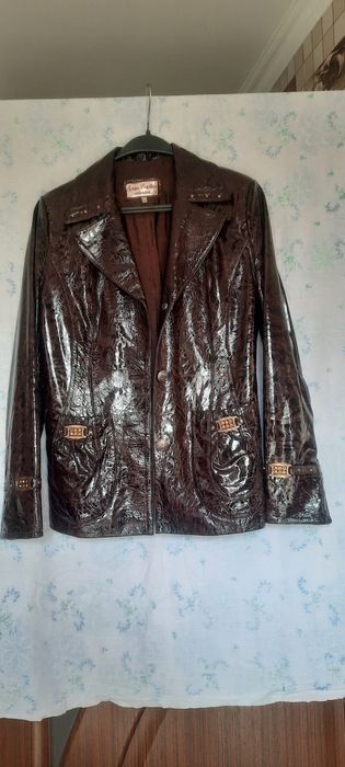 Пиджак чистофирменный