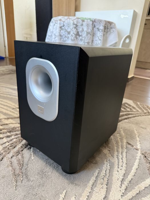 JBL 8” Subwoofer Активен SUB200/230