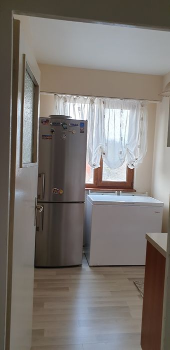 Дава се под наем Тристаен апартамент в Хасково, Любен Каравелов - 70 кв.м за 306 € - Снимка #11