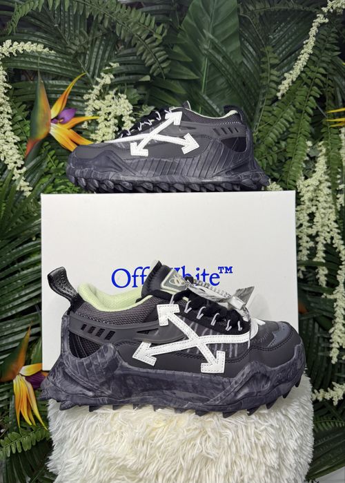 OFF-White Odsy 1000 Black