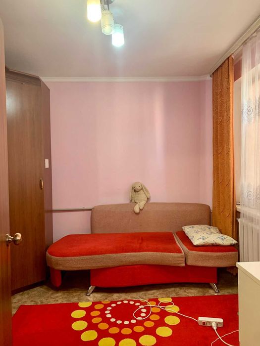 Продаётся 4 комн квартира