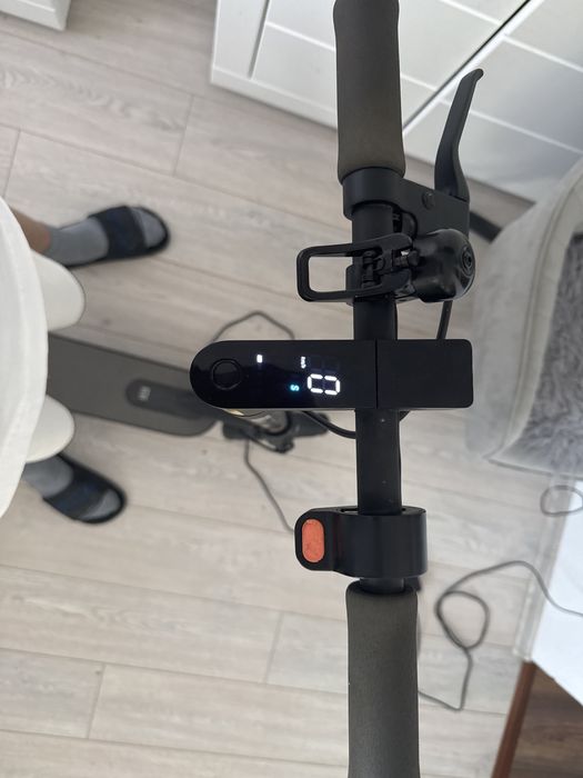 Trotineta Mi electric scooter essential