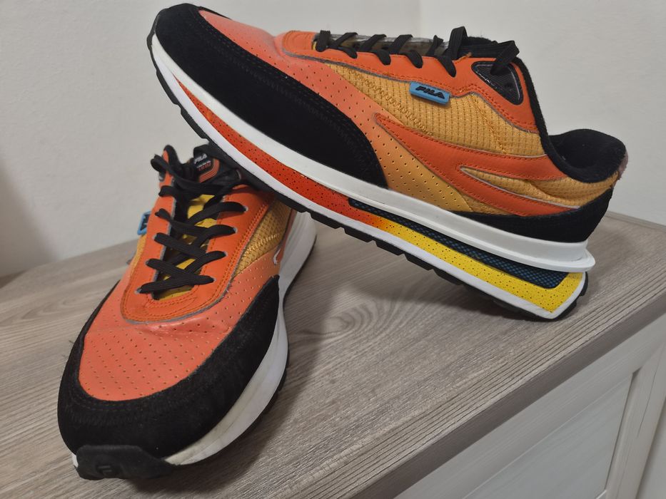 УНИКАТ !!!  Оригинални  FILA  44 номер