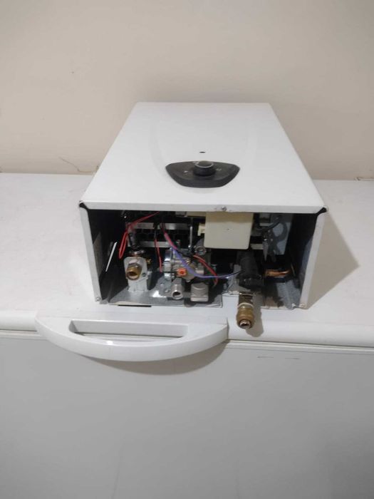 instant pe gaz 14 litri