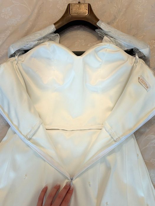 Rochie tafta alba perle
