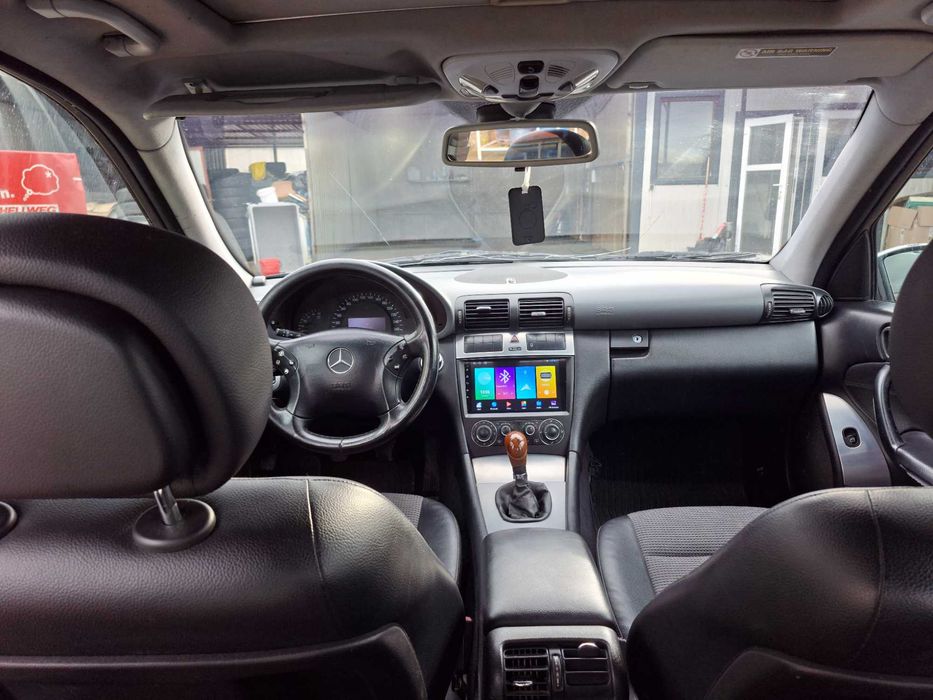 Mercedes C 220 CDI Manuală | Navigație | Încălzire scaune