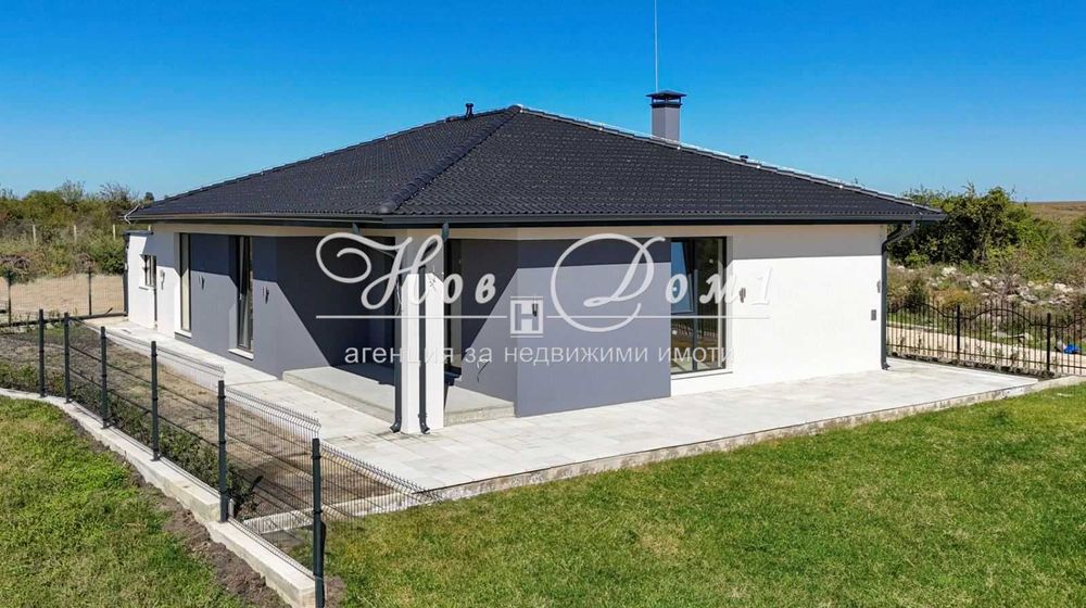 Продава се Къща в с. Баново, Област Варна - 210 кв.м за 1215 €/кв.м - Снимка #4